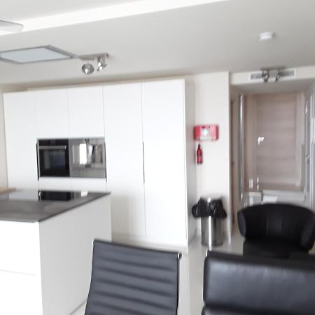 Front Port Line Sleeps 6 Apartment Marbella Exterior photo