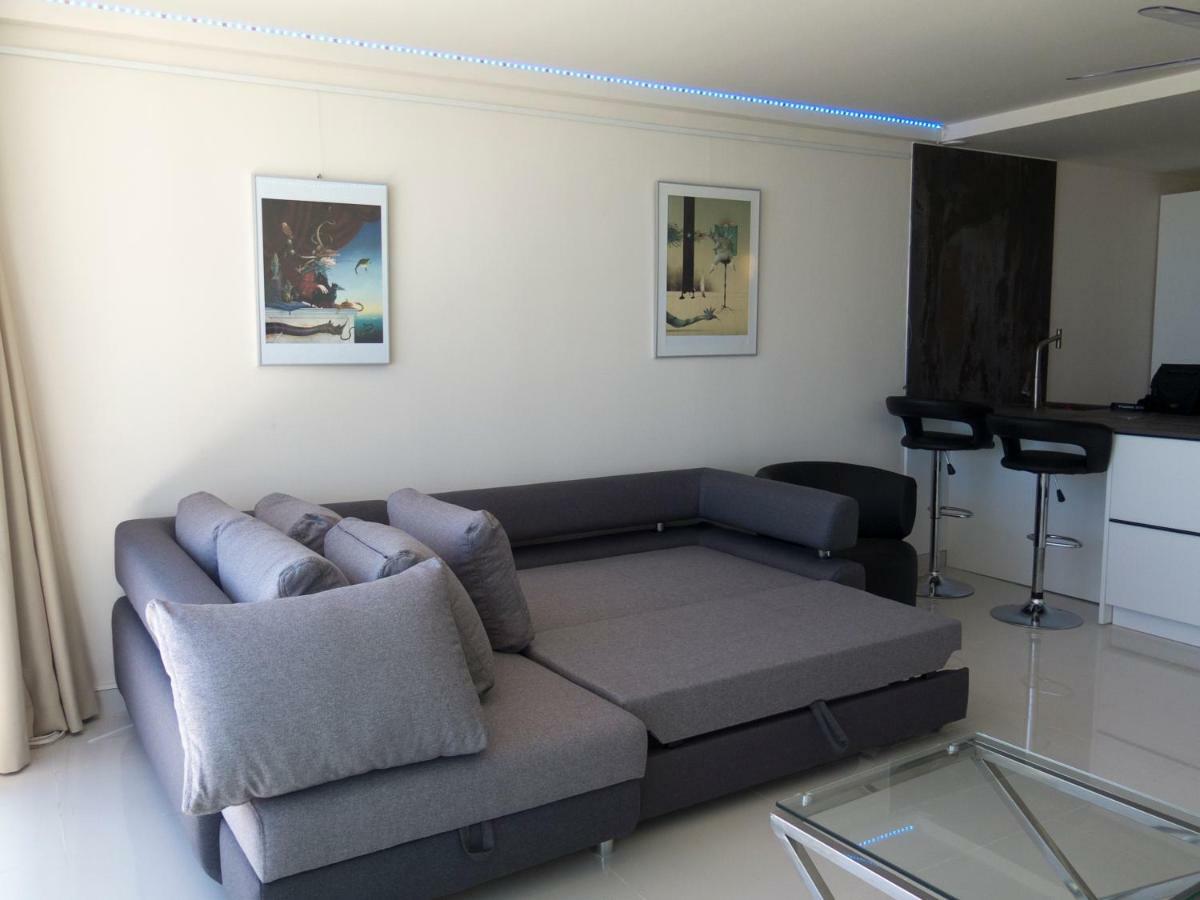 Front Port Line Sleeps 6 Apartment Marbella Exterior photo