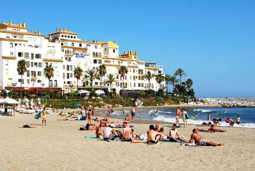 Front Port Line Sleeps 6 Apartment Marbella Exterior photo
